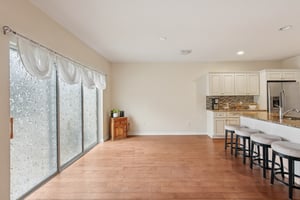 Sommarie Wy-S2408-008.jpg