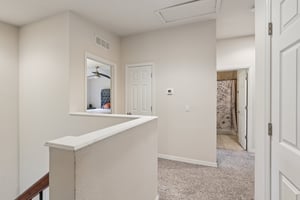 Sommarie Wy-S2408-023.jpg