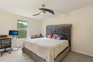 Sommarie Wy-S2408-024.jpg
