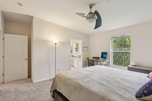 Sommarie Wy-S2408-025.jpg