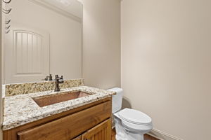  Photo 32