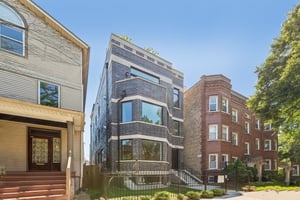 W Waveland Ave 1-S0707-003.jpg