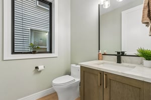 W Waveland Ave 1-S0707-044.jpg