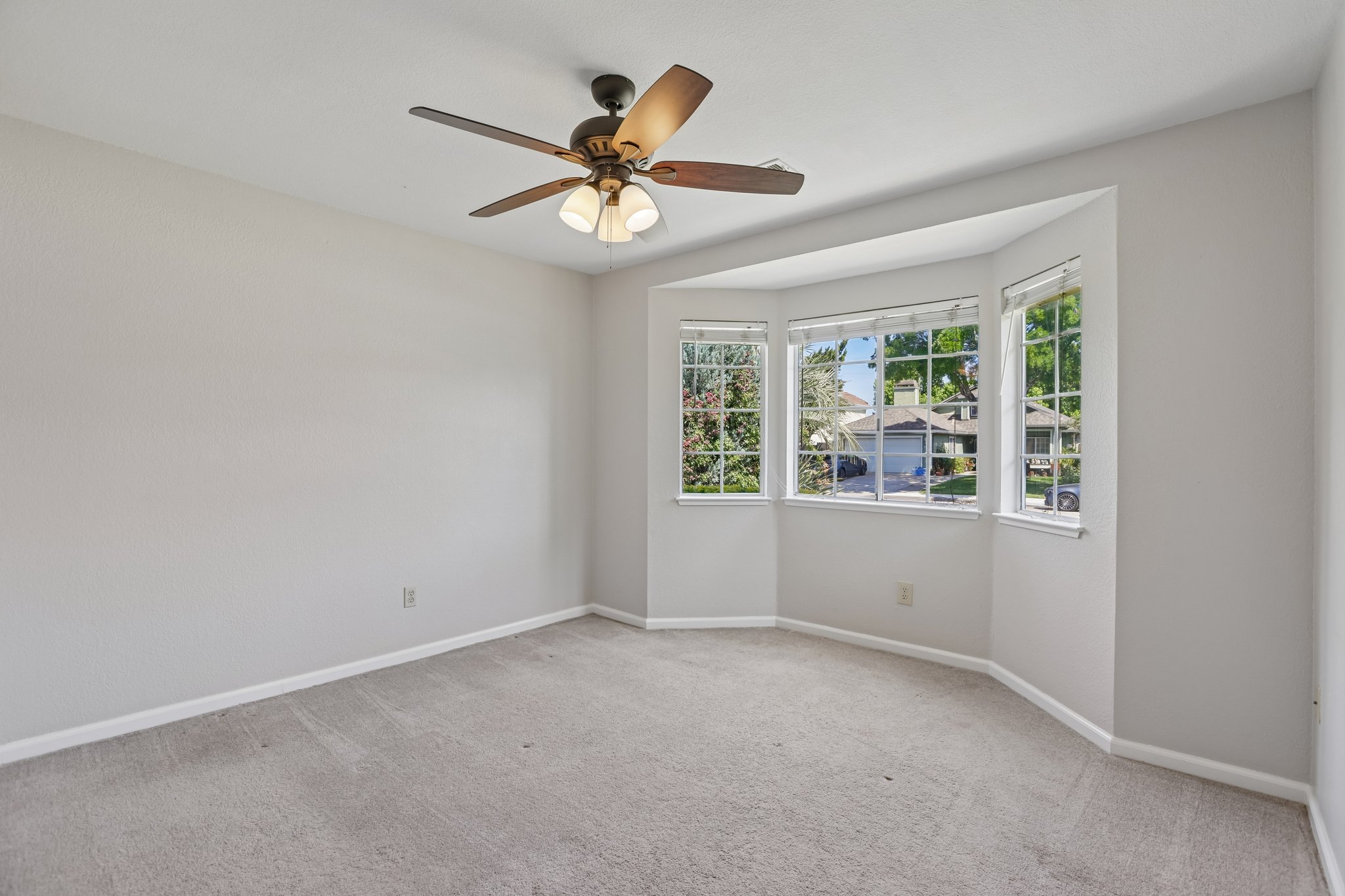Bayberry Ln-S1305-025.jpg