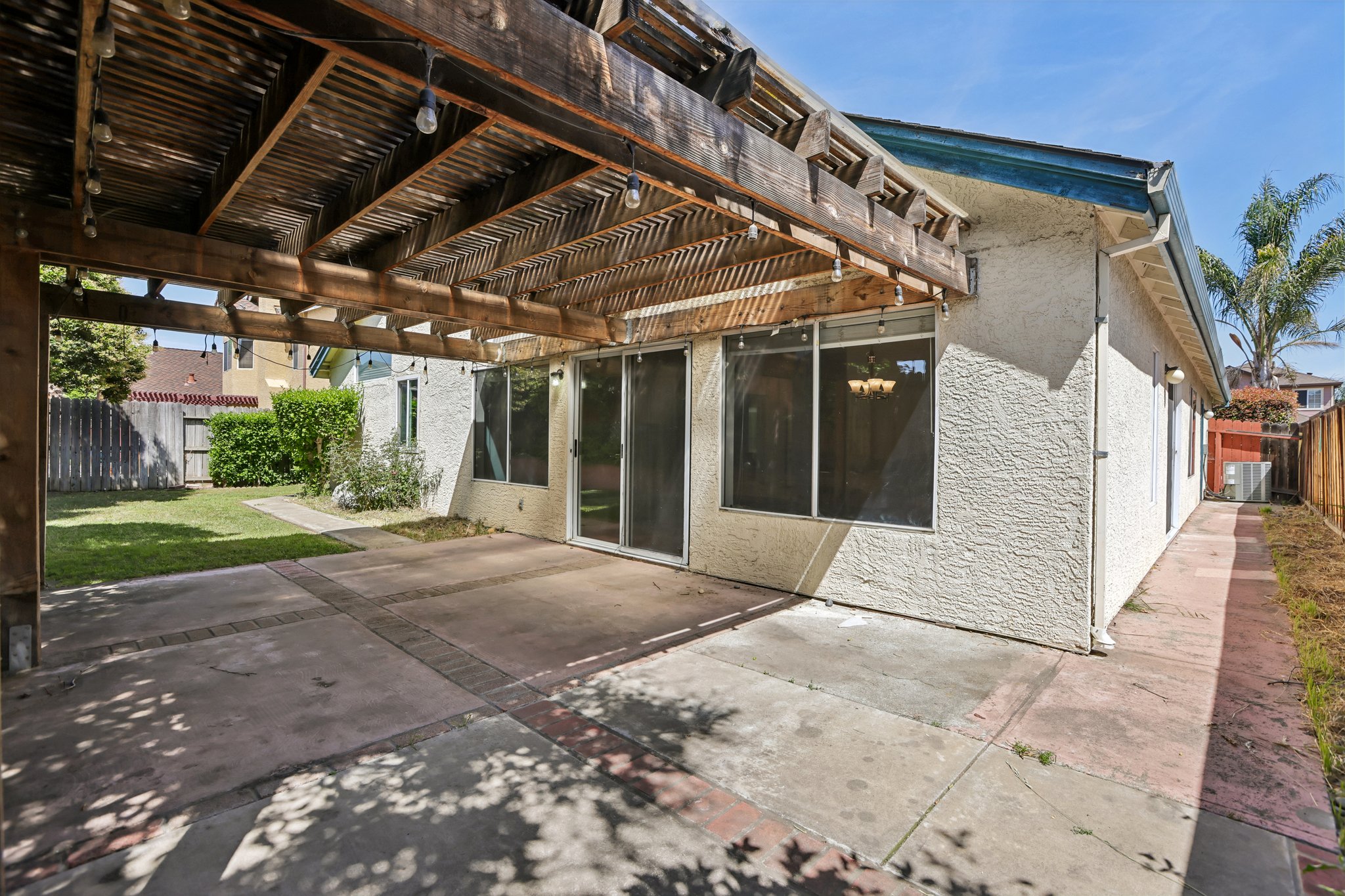 Bayberry Ln-S1305-035.jpg