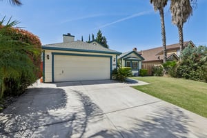 Bayberry Ln-S1305-003.jpg