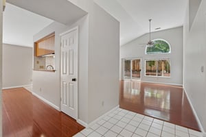 Bayberry Ln-S1305-006.jpg