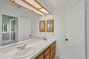 Bayberry Ln-S1305-023.jpg