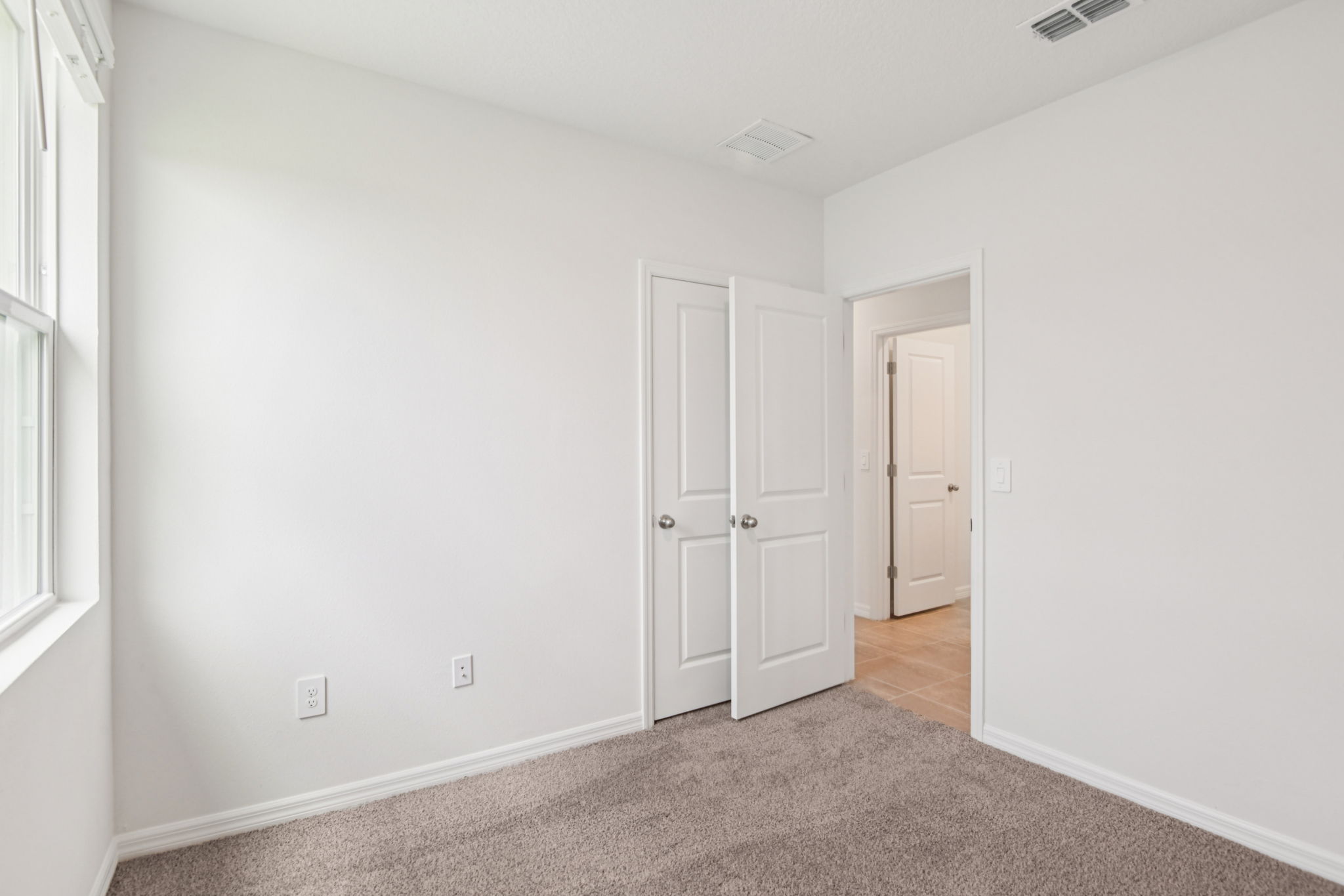 Tampa - Two Rivers - 1847 Brekey Way Zephyrhills FL 33541-026