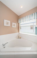 Master Bathroom1b