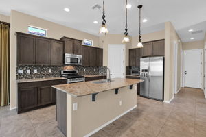  Photo 34
