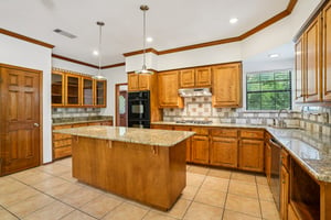 Pebble Brook Dr-S0508-017.jpg