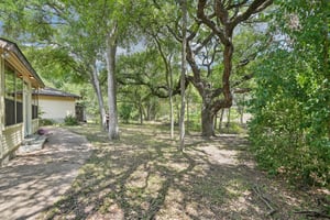 Pebble Brook Dr-S0508-060.jpg