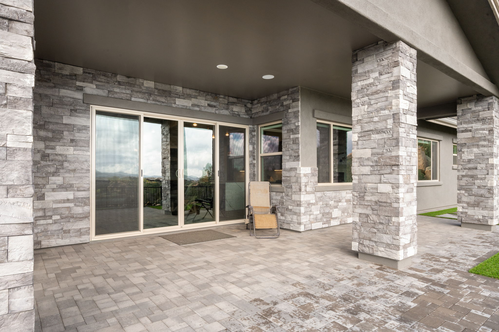 Back Patio (4)