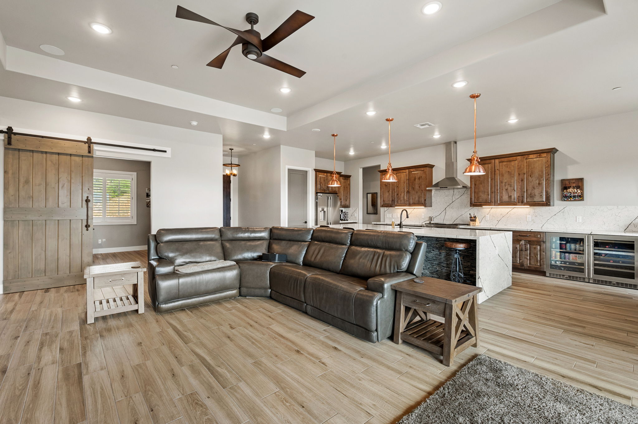 Living Room (3)