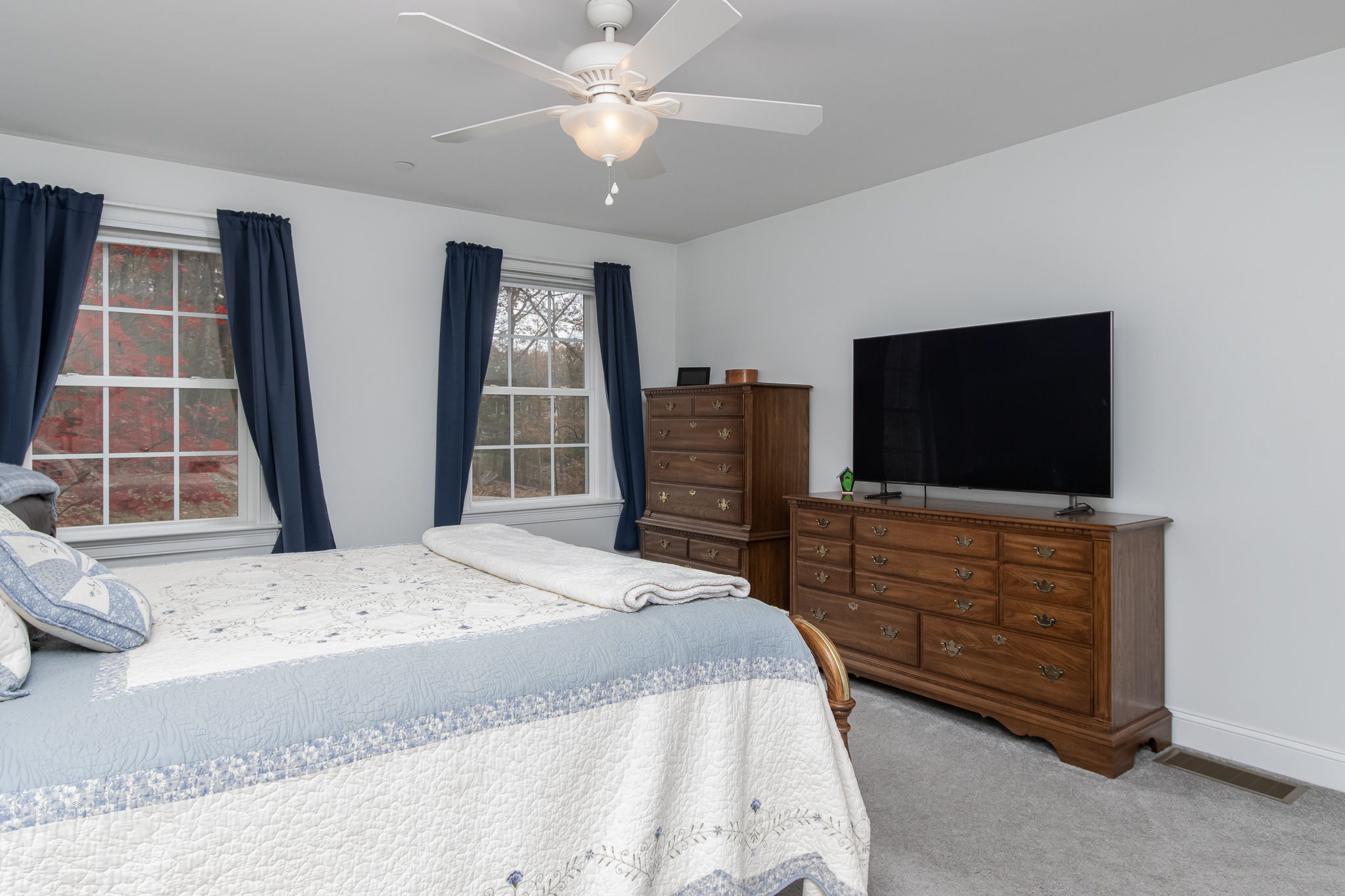 BedroomPrimaryFirst-2