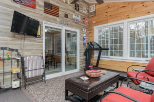 ThreeSeasonPorch-3