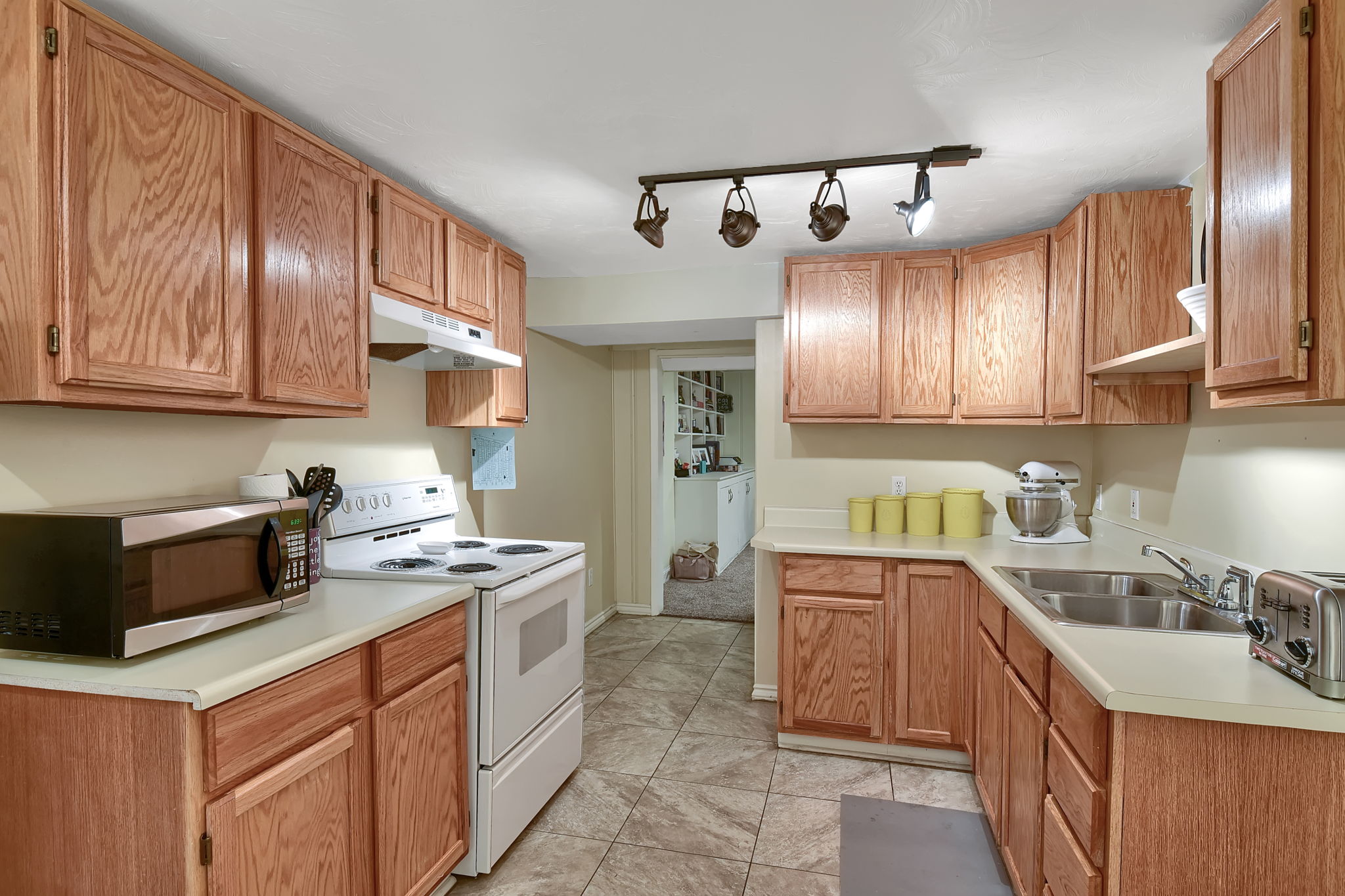  185 East 1100 South, Bountiful, UT 84010, US Photo 24