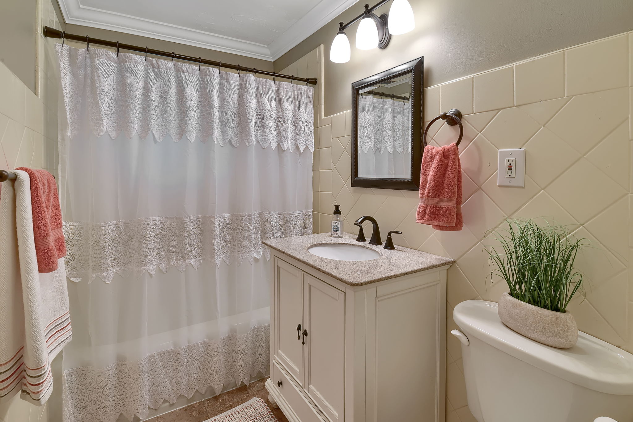  185 East 1100 South, Bountiful, UT 84010, US Photo 10