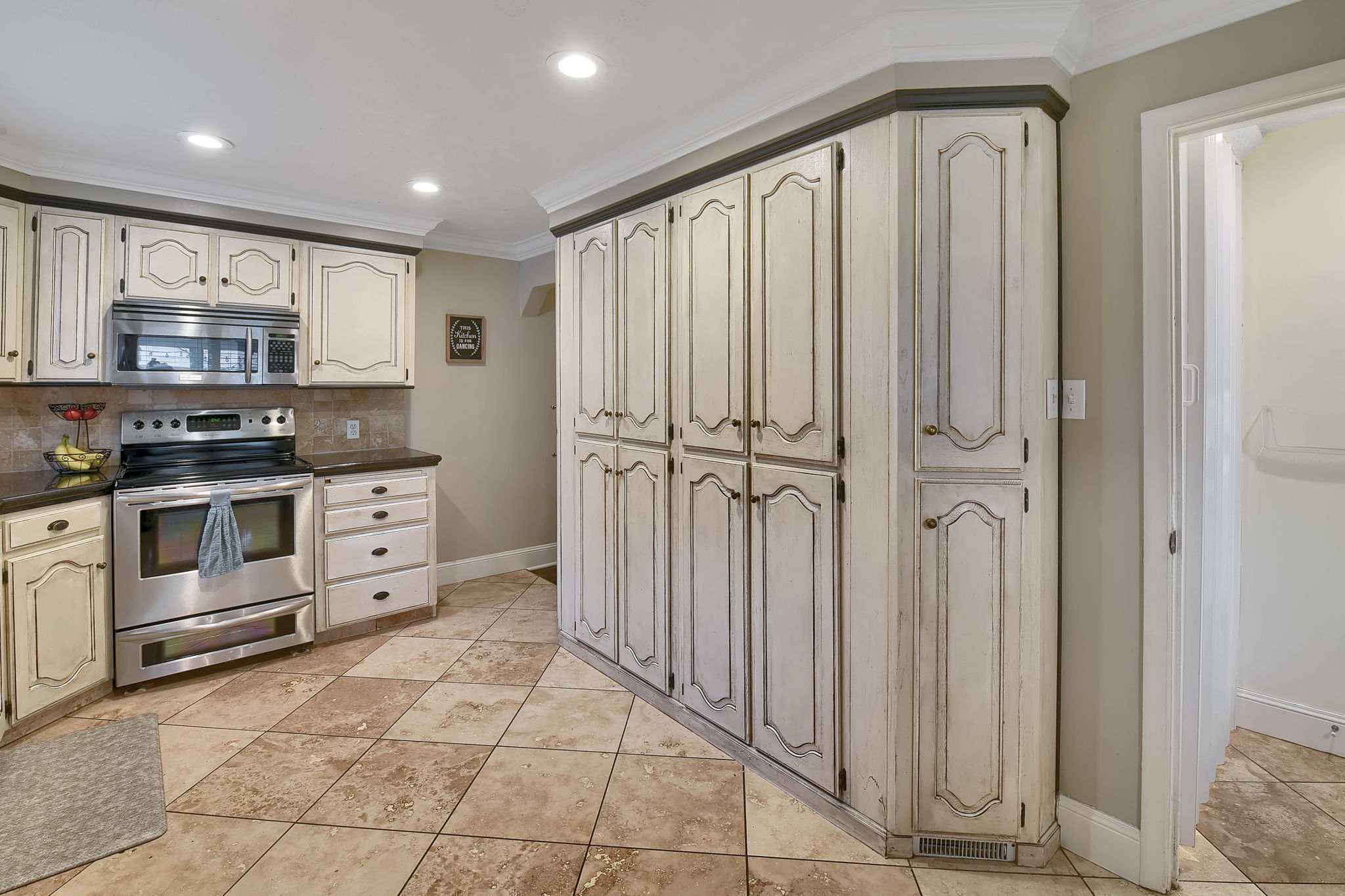  185 East 1100 South, Bountiful, UT 84010, US Photo 7