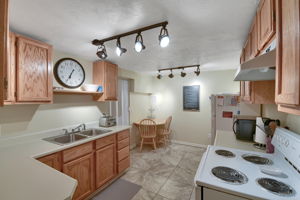  185 East 1100 South, Bountiful, UT 84010, US Photo 22