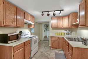  185 East 1100 South, Bountiful, UT 84010, US Photo 23