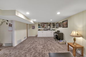  185 East 1100 South, Bountiful, UT 84010, US Photo 18
