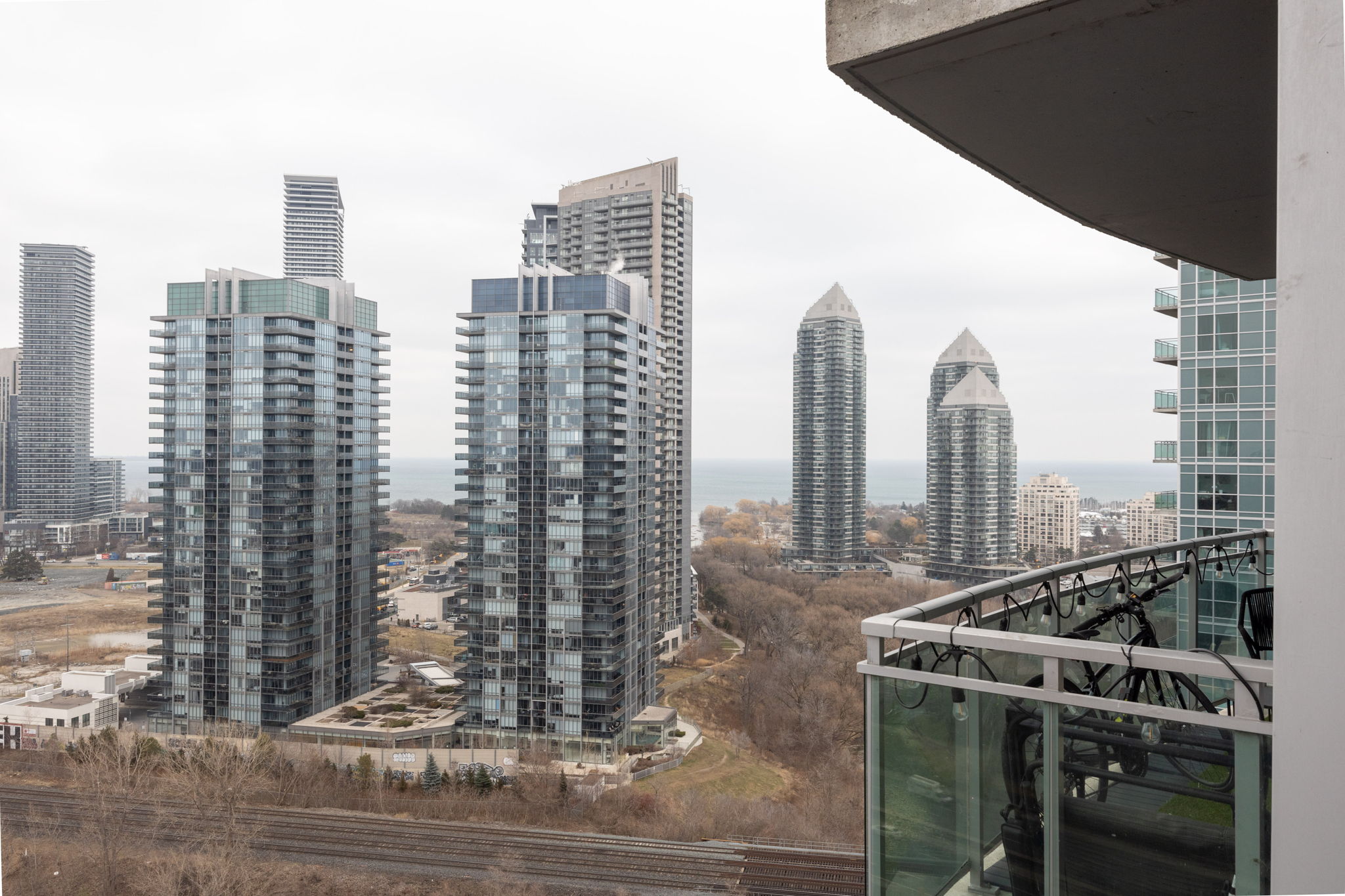 Toronto property showcase — delivered property photograph 31