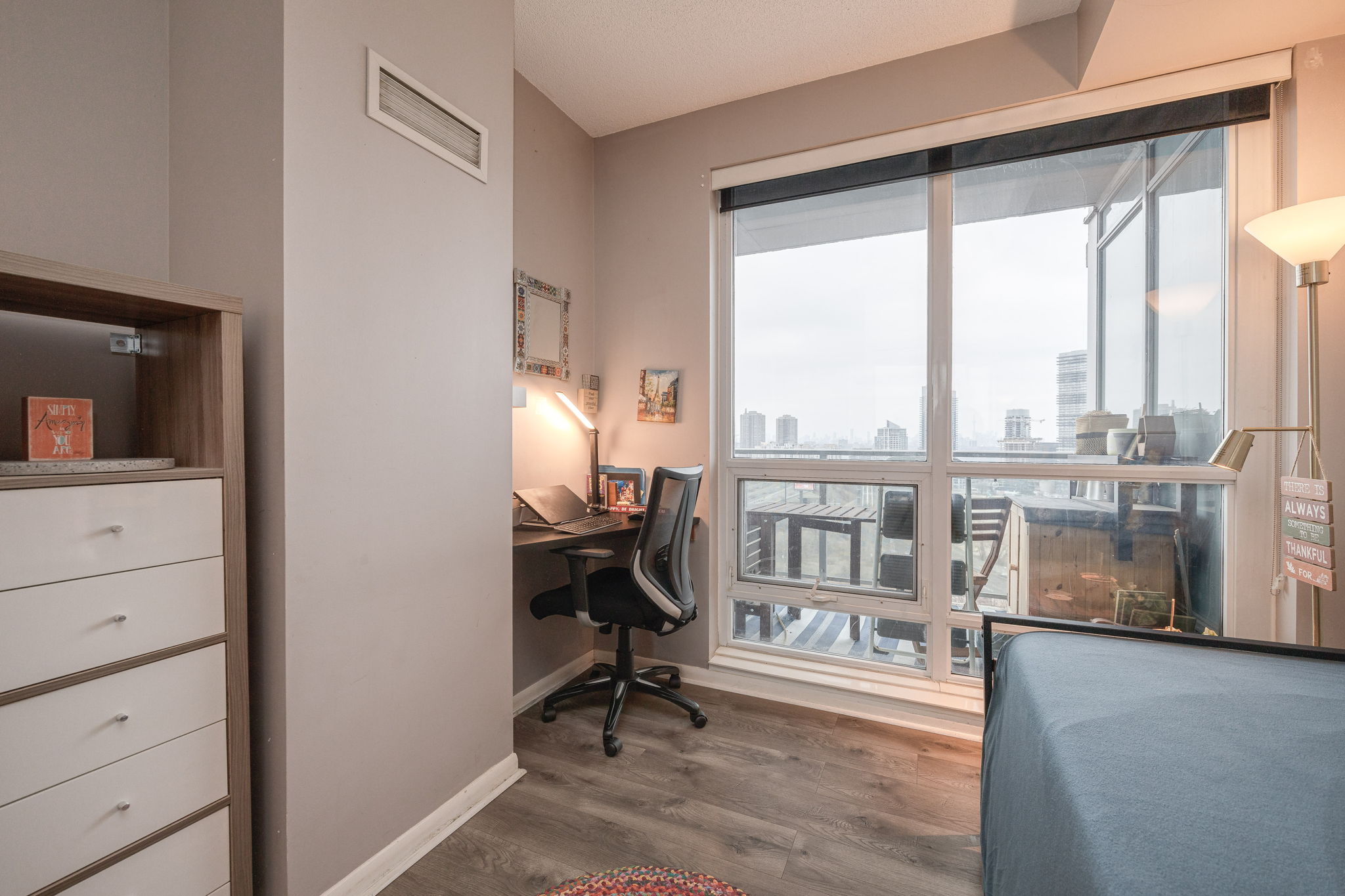 Toronto property showcase — delivered property photograph 21