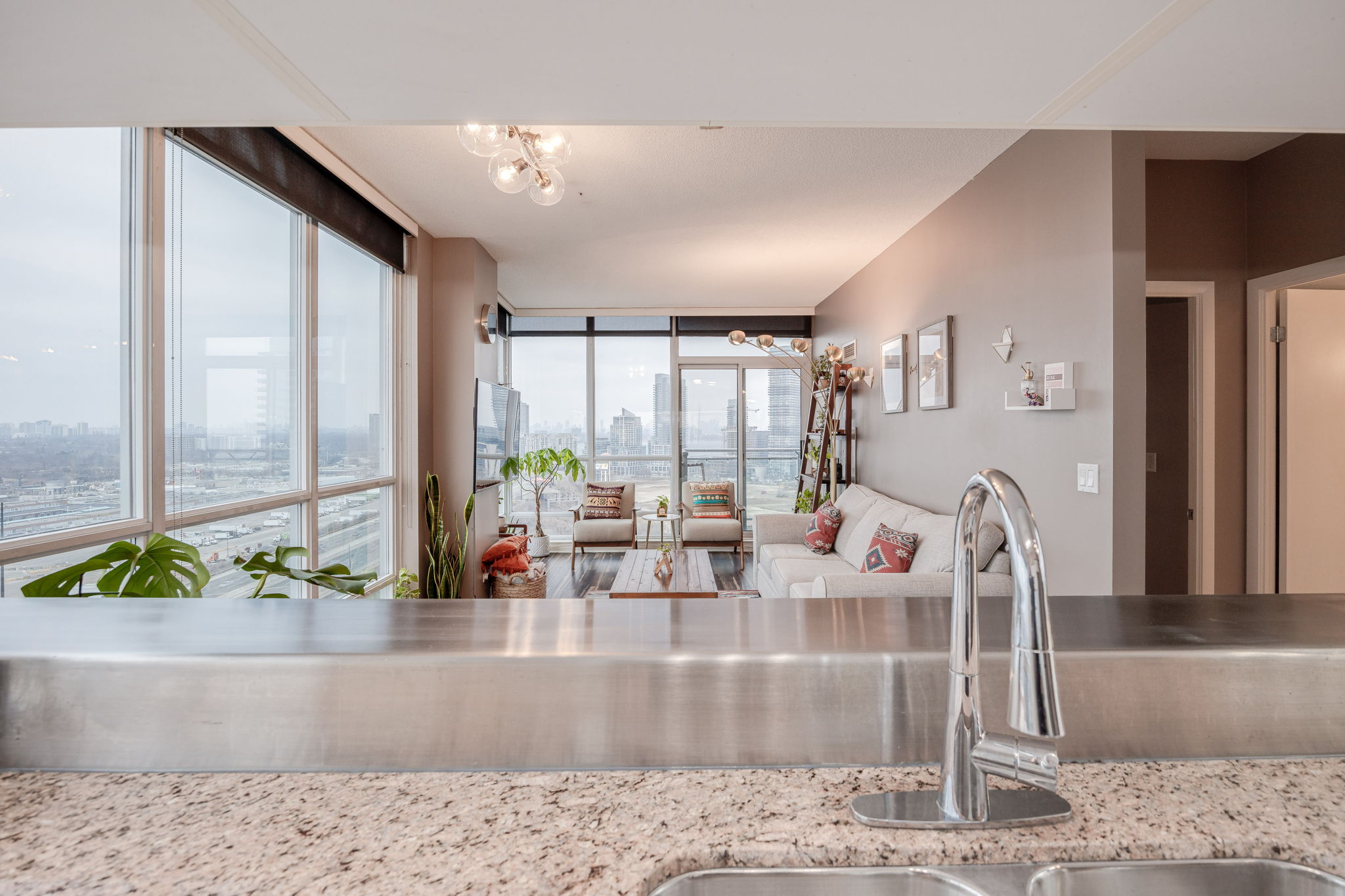 Toronto property showcase — delivered property photograph 12