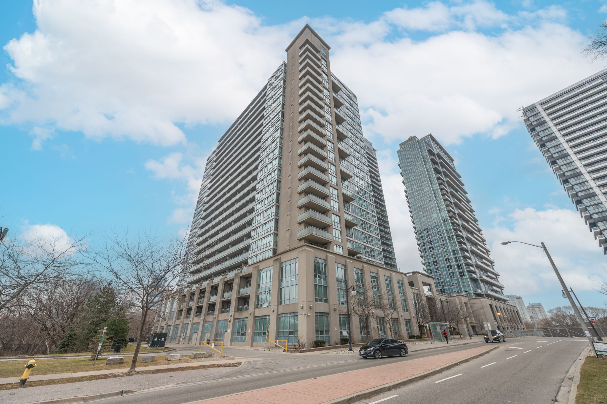 Toronto property showcase — delivered property photograph 35