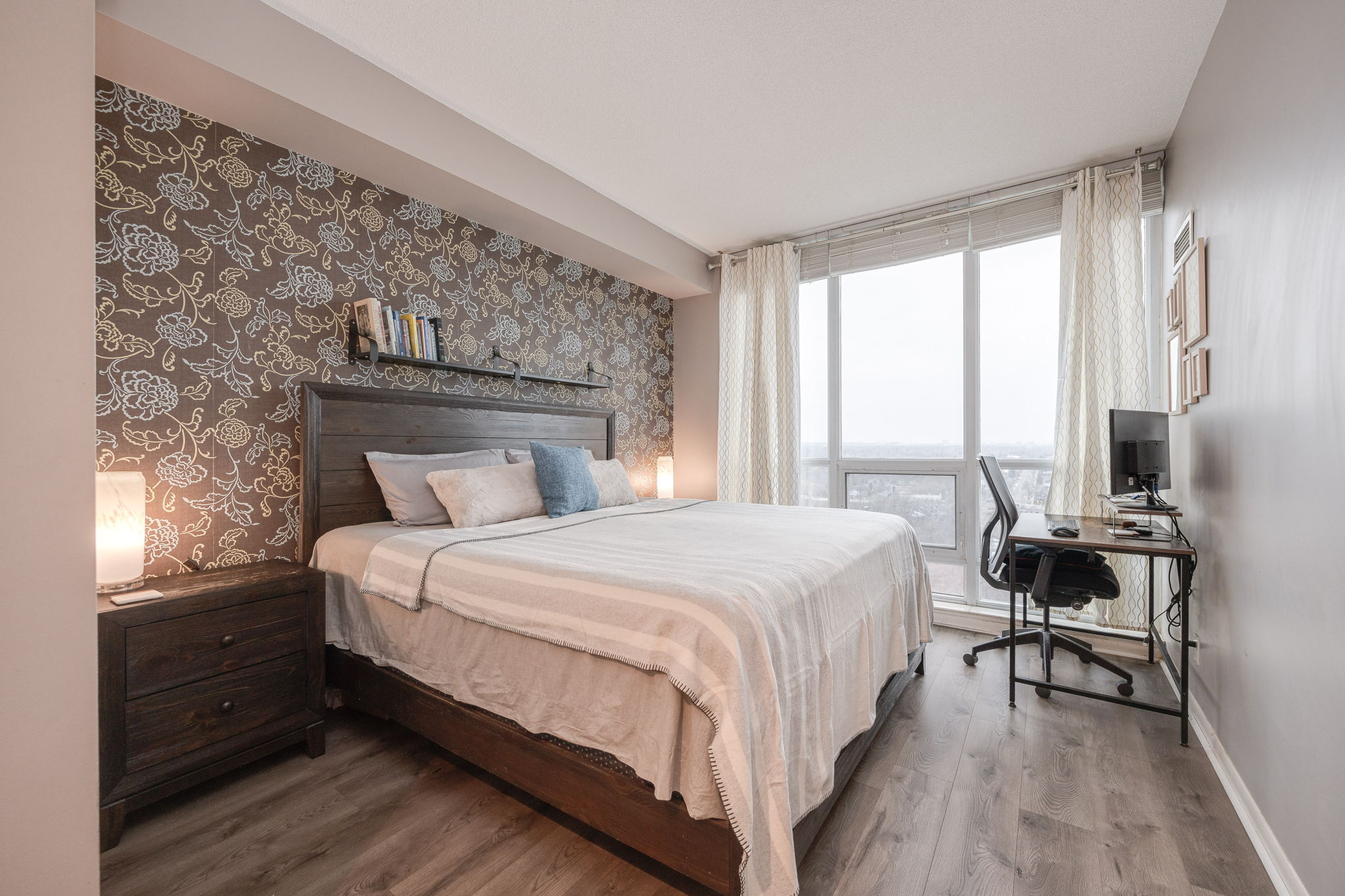 Toronto property showcase — delivered property photograph 14