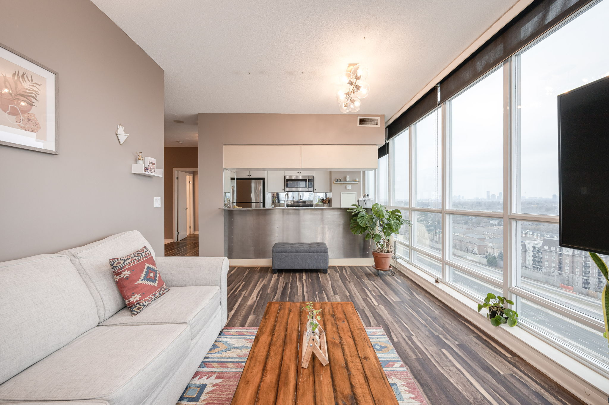 Toronto property showcase — delivered property photograph 5