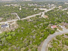 185 Magnolia Meadow, New Braunfels, TX 78133, USA Photo 6