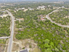 185 Magnolia Meadow, New Braunfels, TX 78133, USA Photo 4