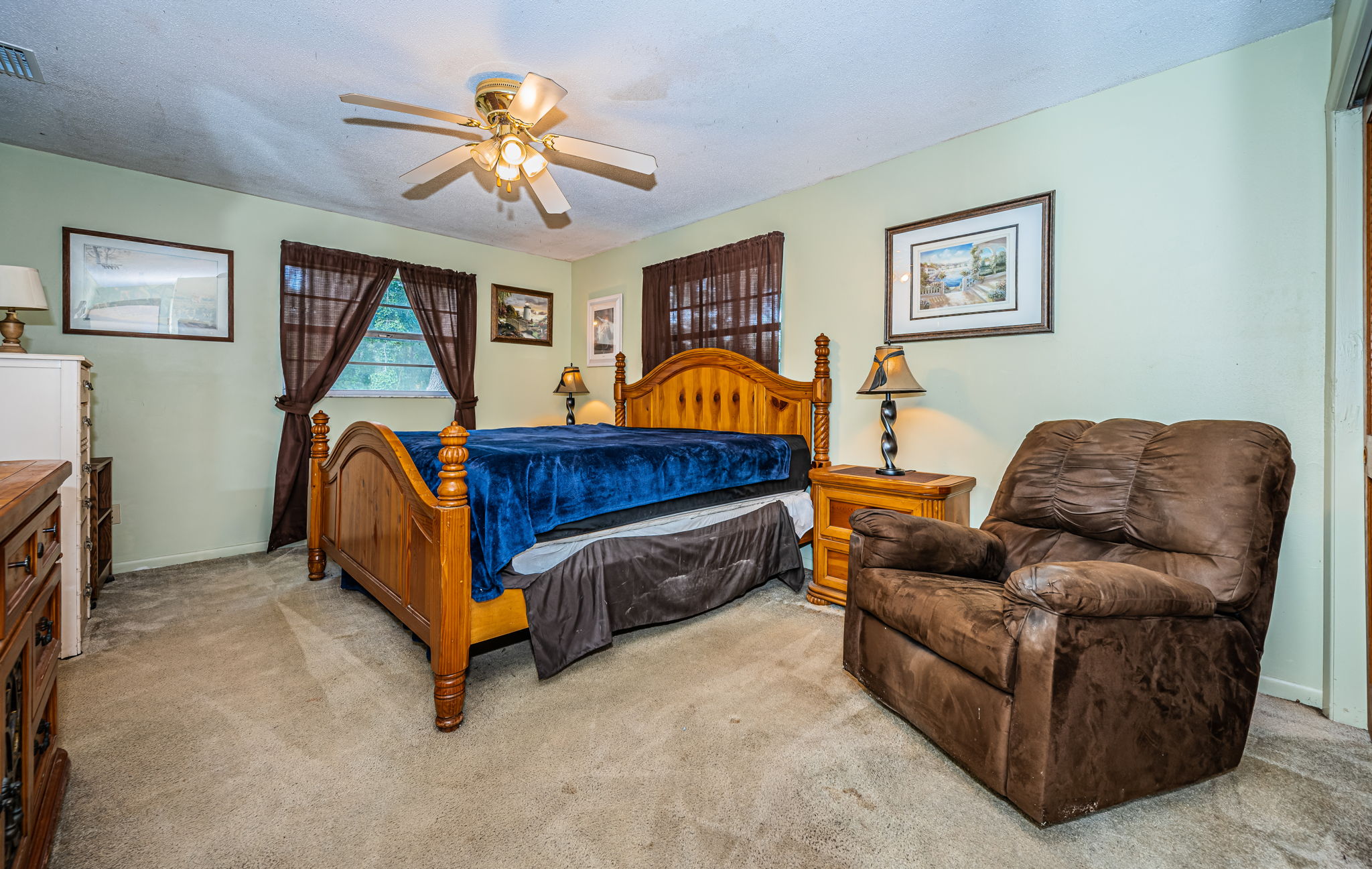 Master Bedroom1a-2