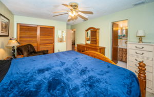 Master Bedroom1c-2