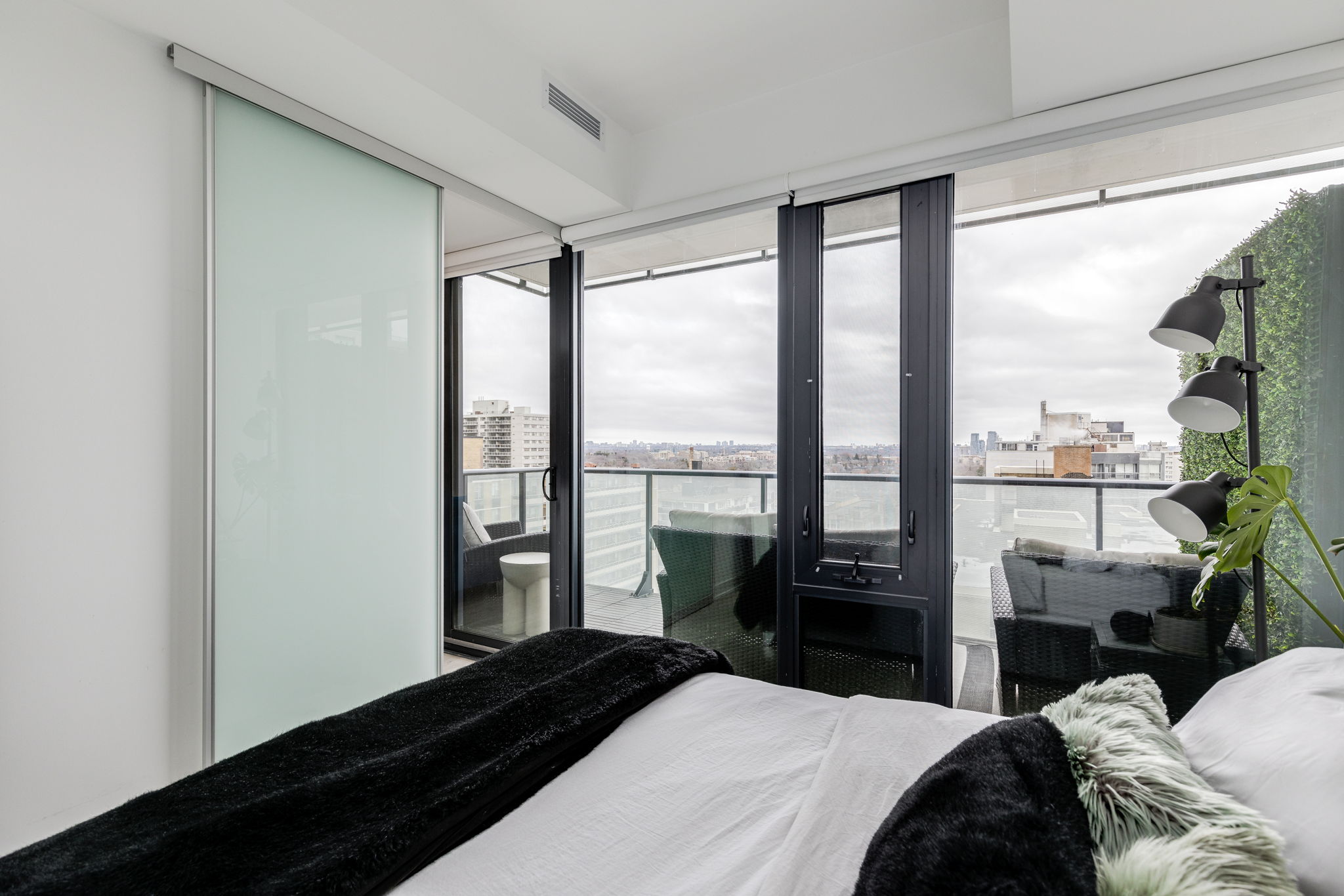 Toronto property showcase — delivered property photograph 16