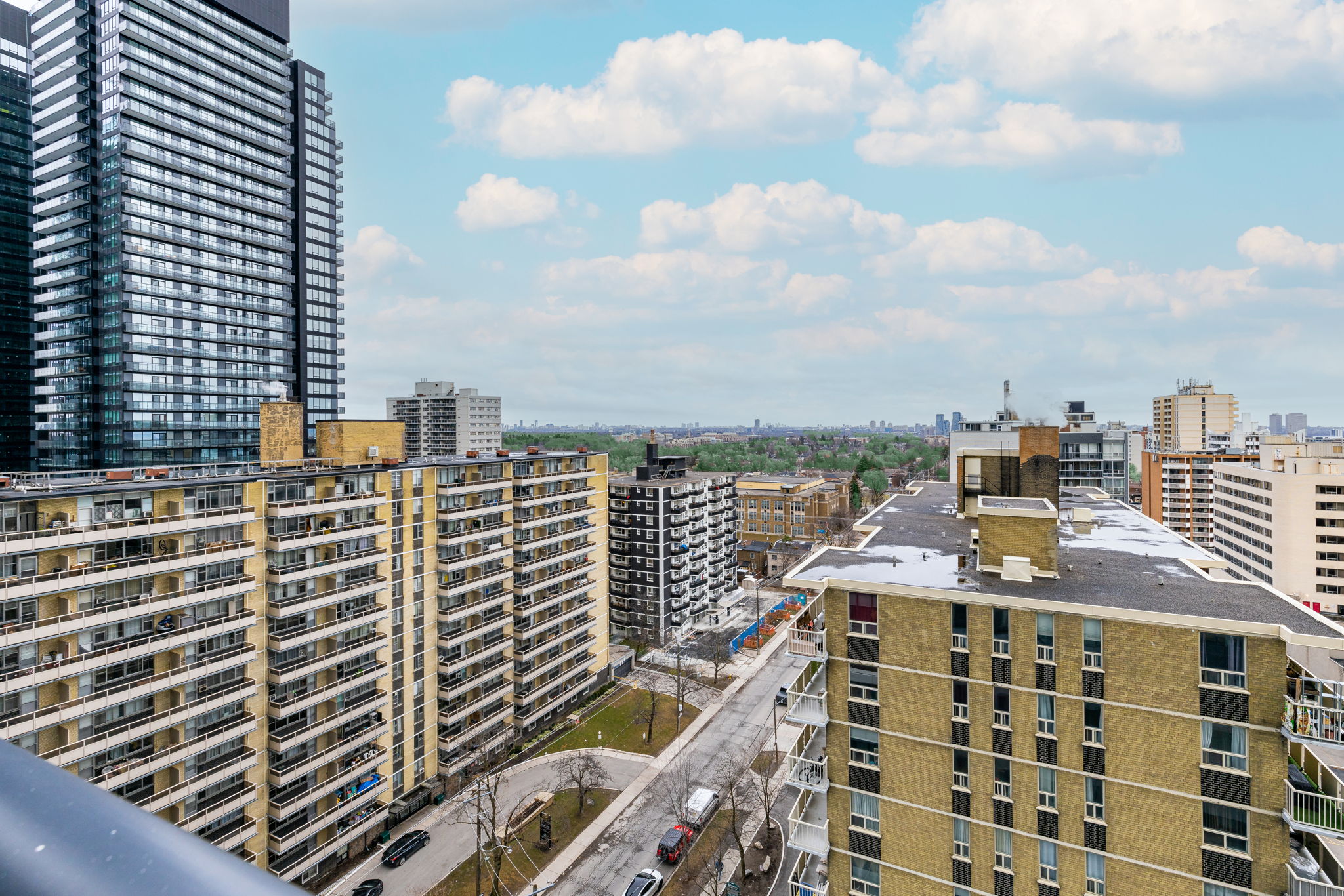 Toronto property showcase — delivered property photograph 23