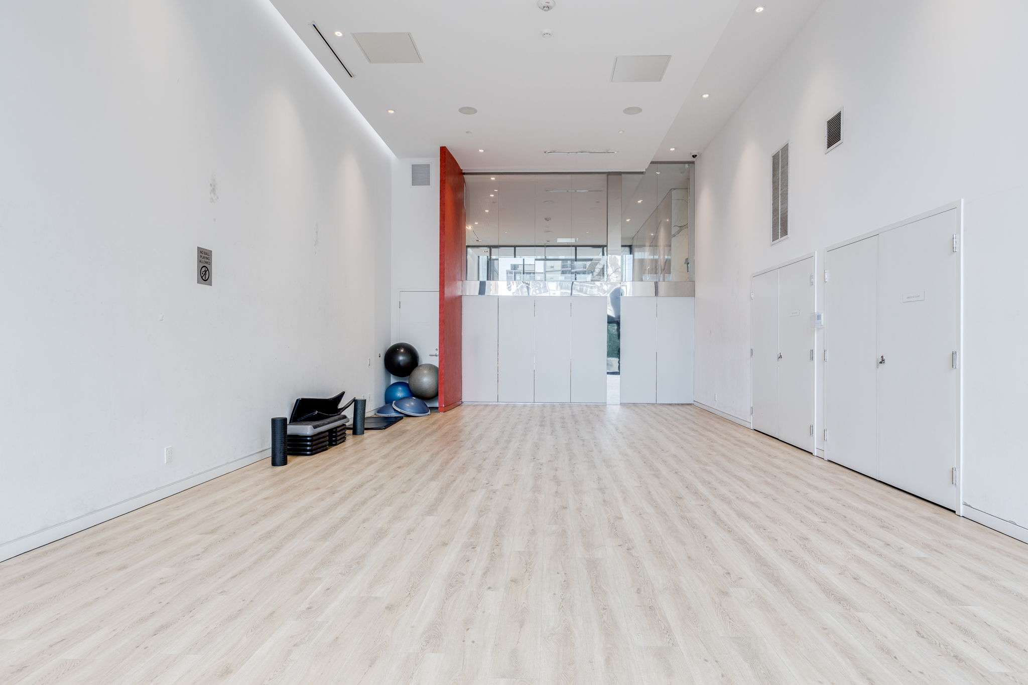 Toronto property showcase — delivered property photograph 25