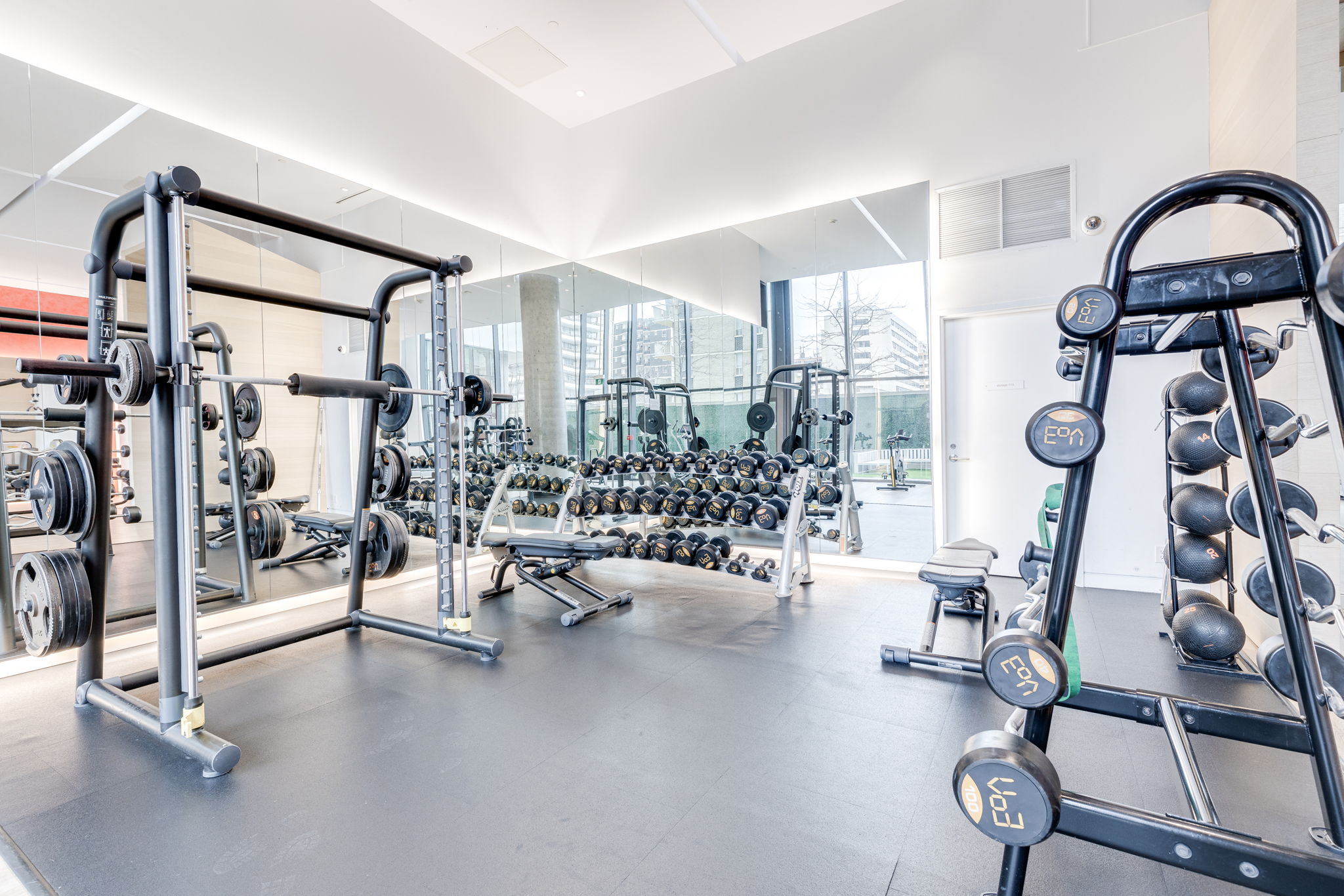 Toronto property showcase — delivered property photograph 29