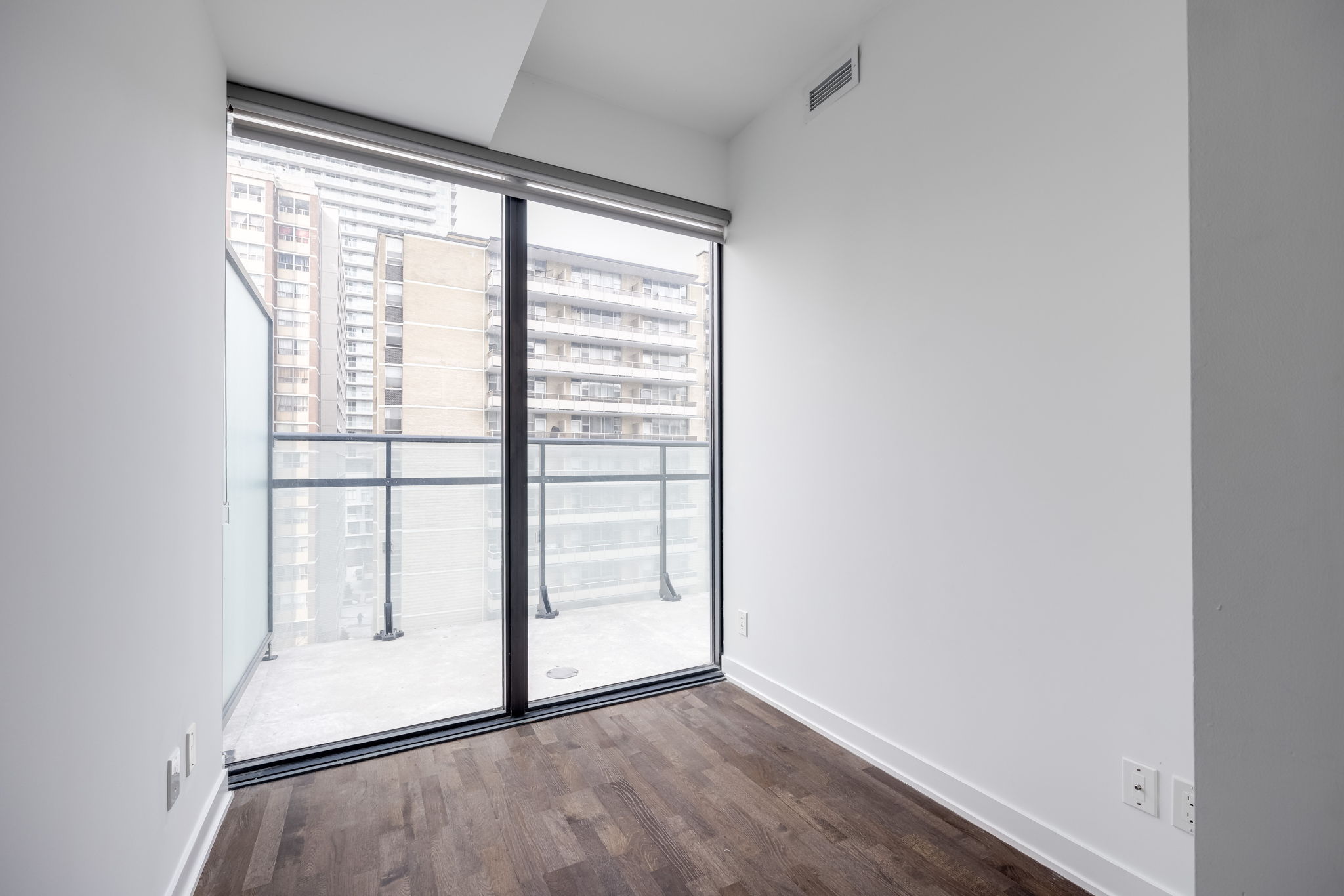 Toronto property showcase — delivered property photograph 11