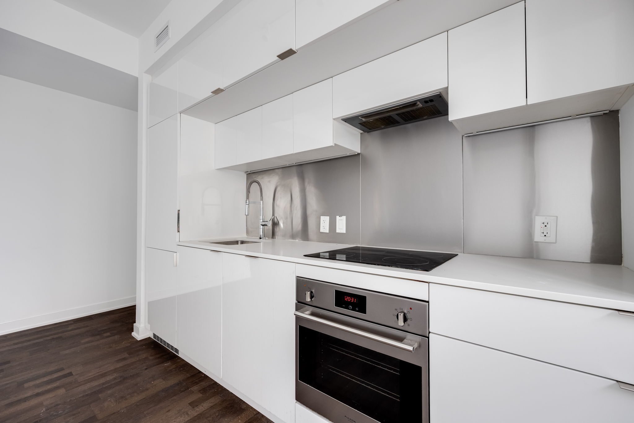 Toronto property showcase — delivered property photograph 10