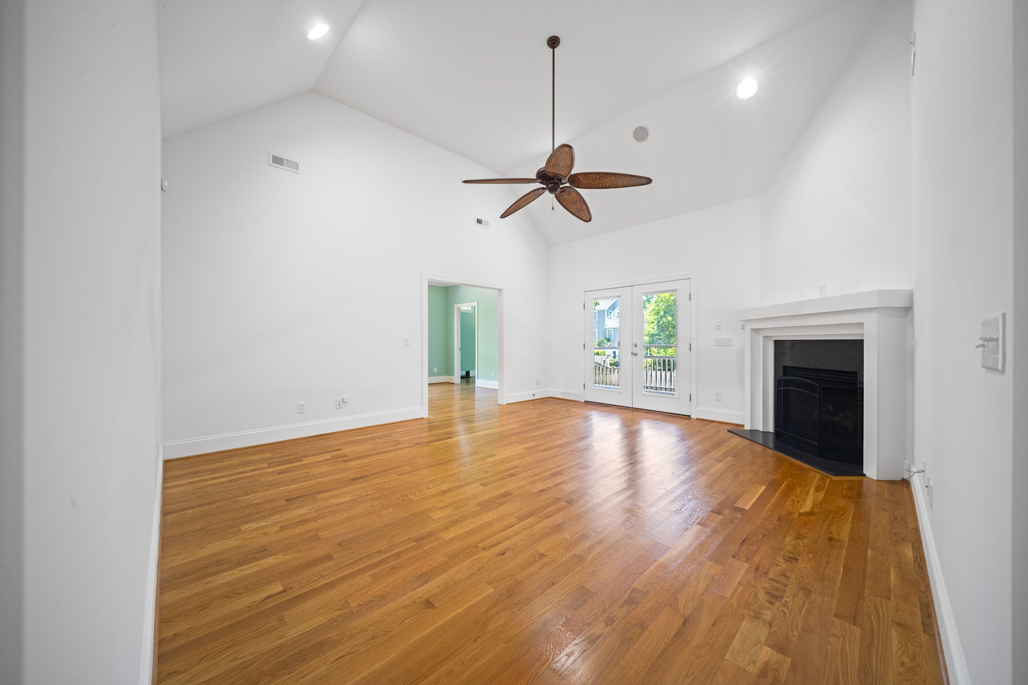 GI - 1850 Carbie Ct Reshot - Listing-5