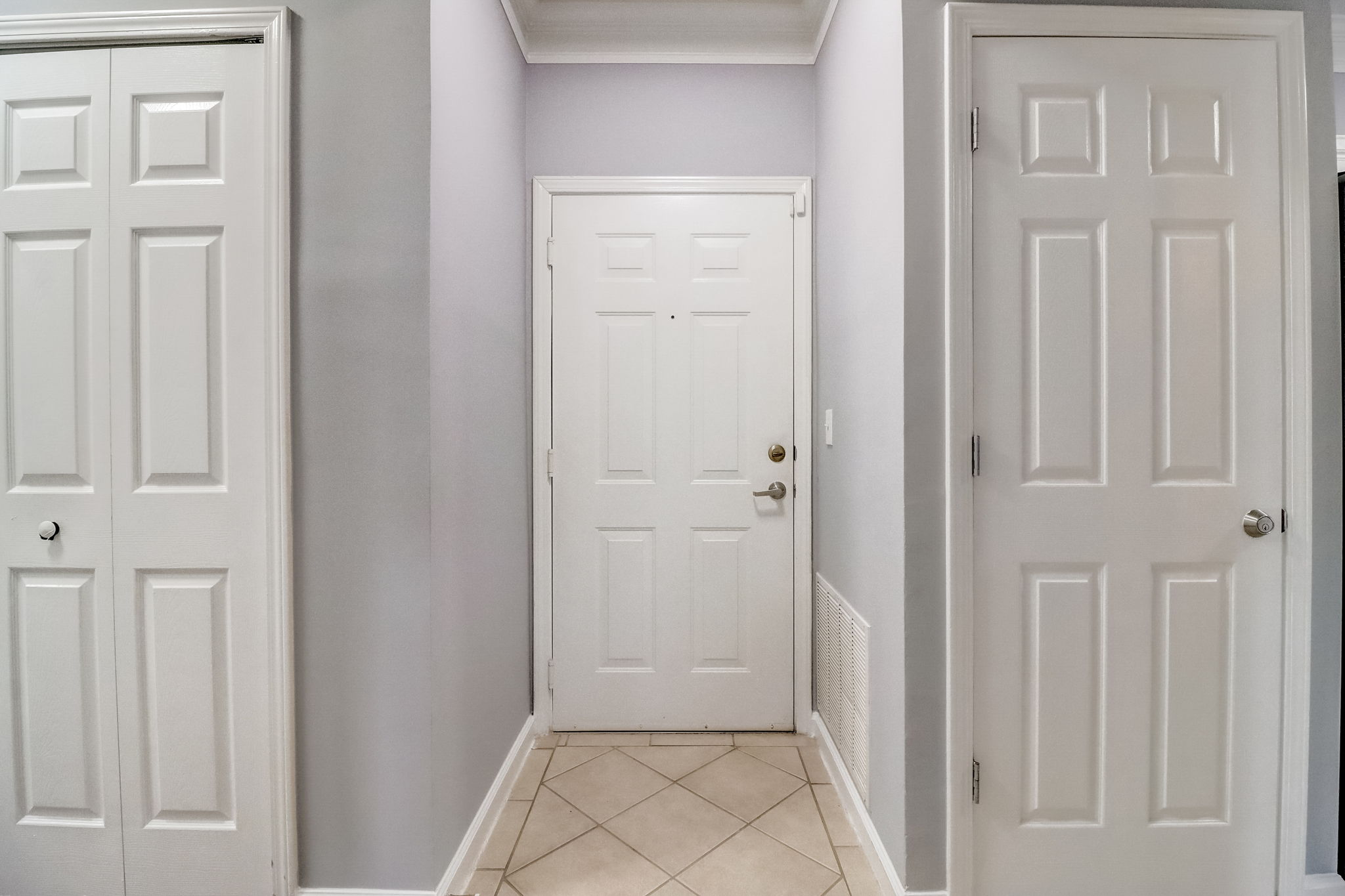 Cotillion Dr 2220-007