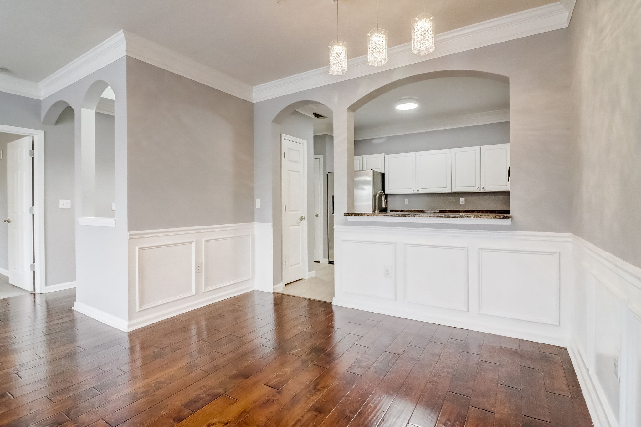 Cotillion Dr 2220-018