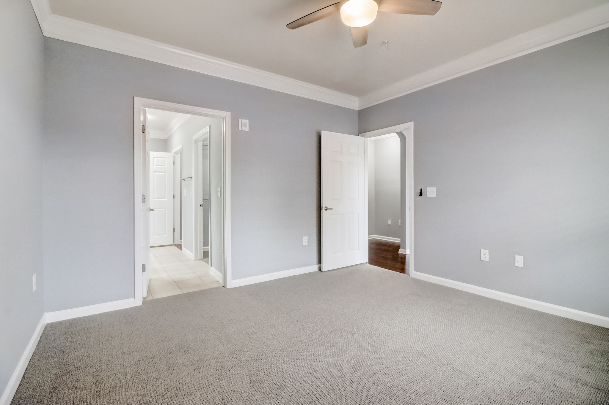 Cotillion Dr 2220-040