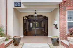 Cotillion Dr 2220-057