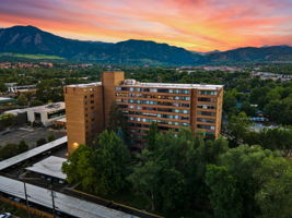  Photo 0