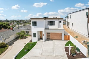 Illion St-S2208-100.jpg